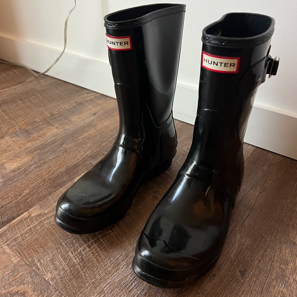 Hunter short rain boots